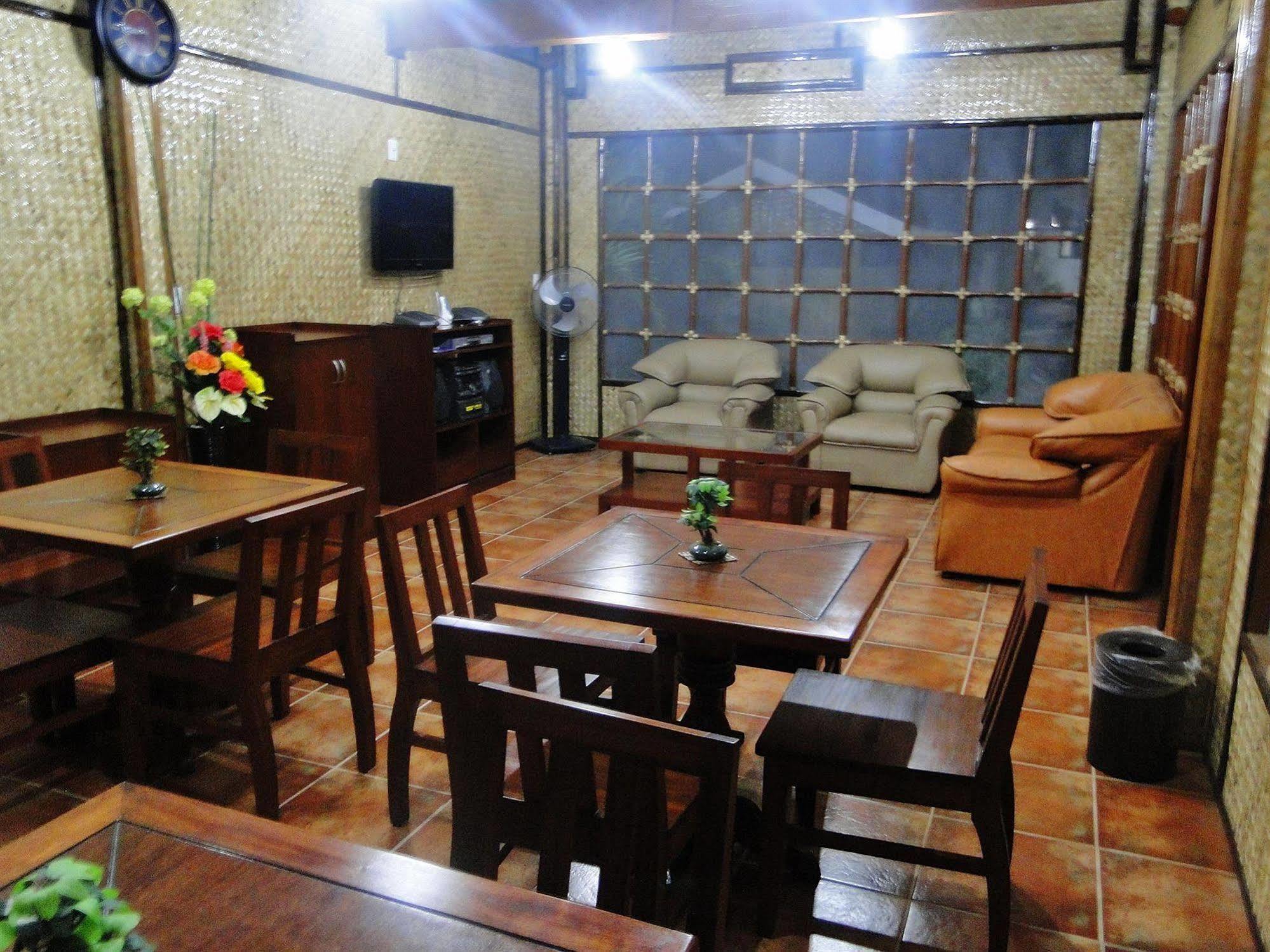 Susan'S Place Bed And Breakfast Puerto Princesa Eksteriør billede
